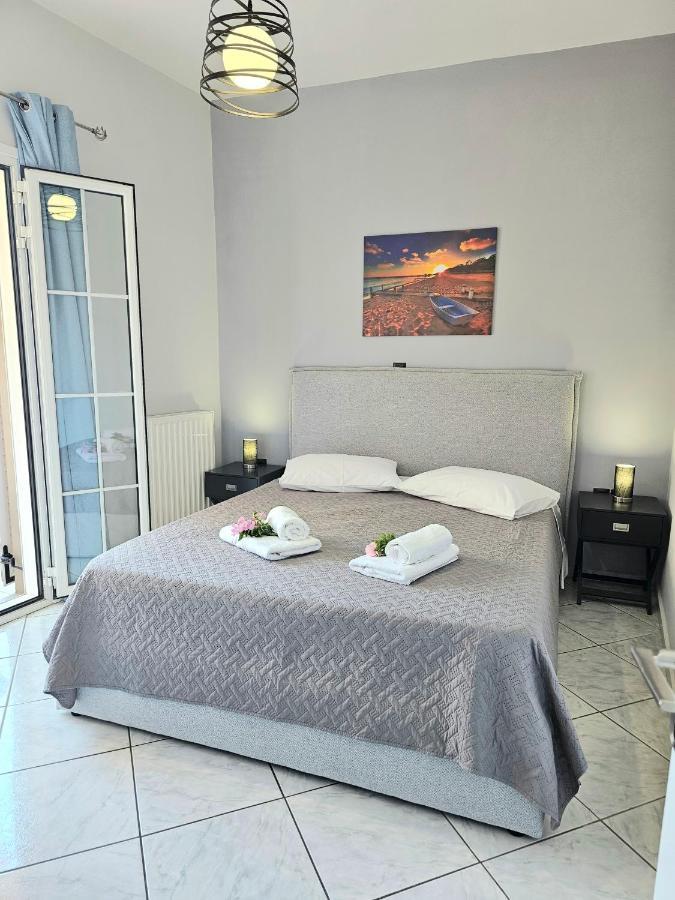 Gosia Apartment Gym Included Lixouri Esterno foto