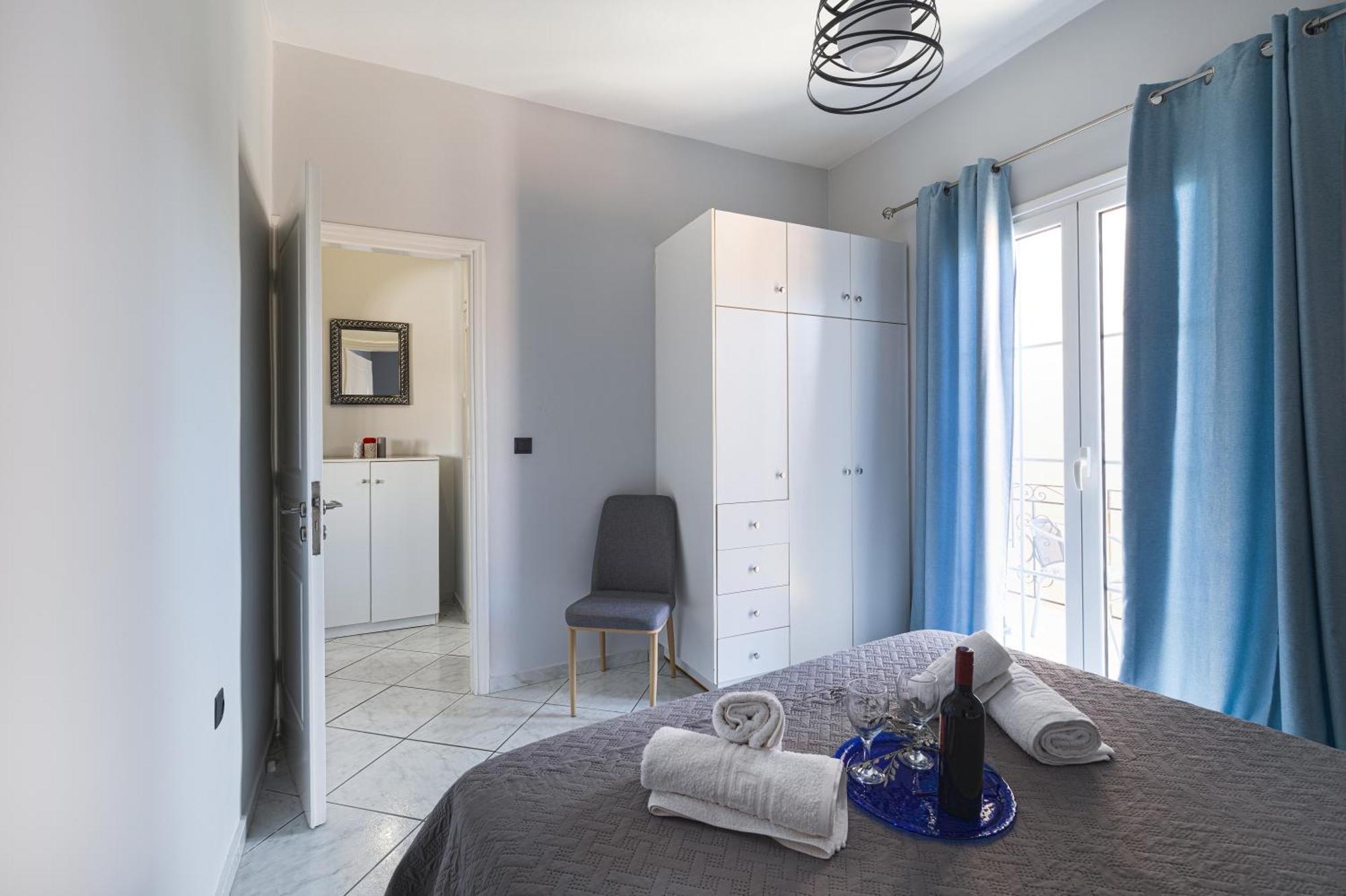 Gosia Apartment Gym Included Lixouri Esterno foto